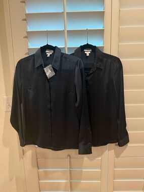 Bundle of 2 Express Satin Portofino Dark Green & Black Slim Shirts XS NWT & EUC